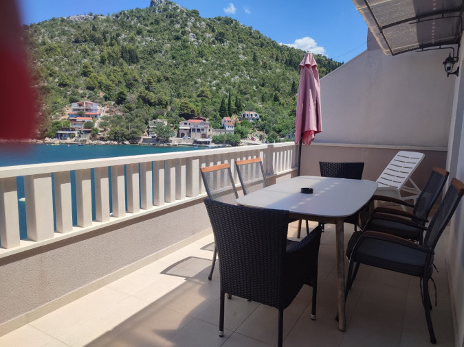 Apartment 3, Apartments Vale right by the Sea, Blace, Dalmatia Blace