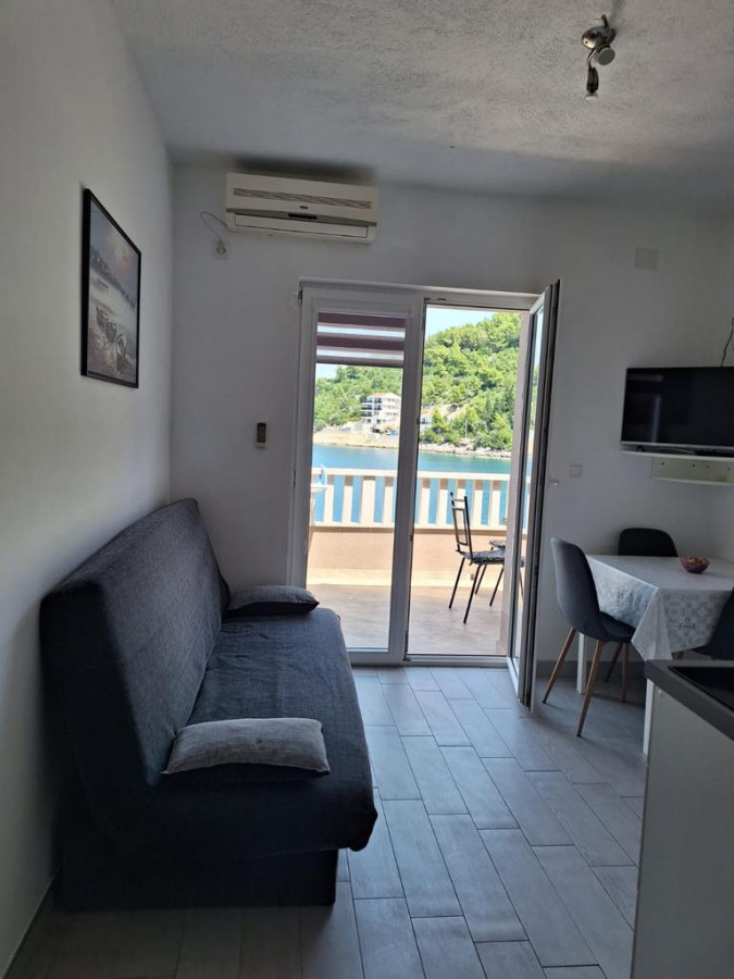 Apartment 1, Apartments Vale right by the Sea, Blace, Dalmatia Blace
